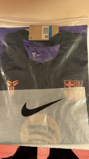 Barcelona jersey 26/27