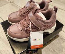 Geox Light up Runners, UK 9