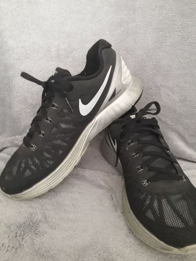 Nike Trainers. Size: 5 UK/38.5 EU  ..  Price Drop