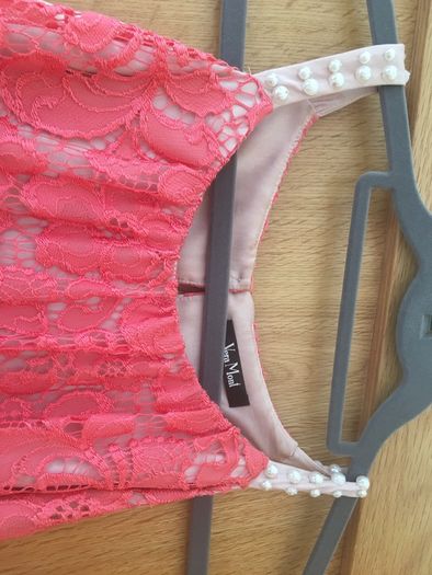 Vera Mont coral lace dress