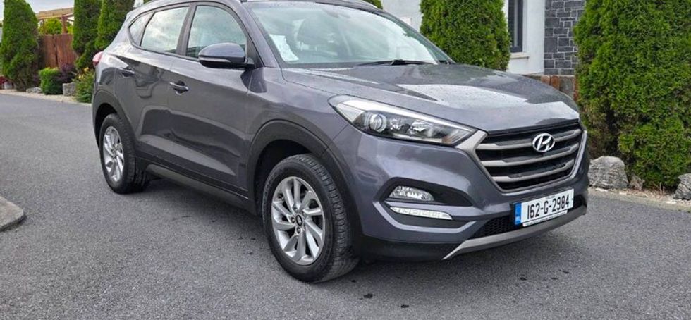Hyundai Tucson with warranty