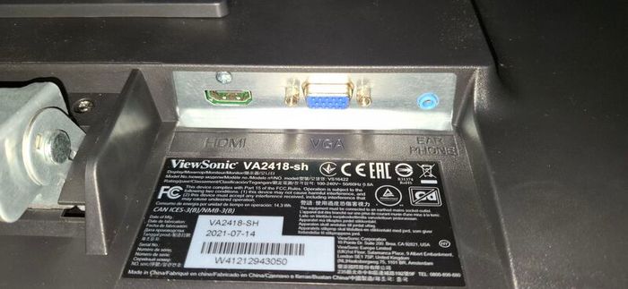 Monitor 24"  FHD