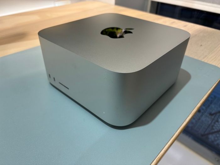 Mac Studio M1 Max 64 GB 1TB 32 GPU Cores