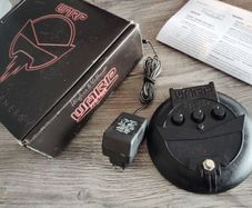 Hughes & Kettner Warp Factor distortion pedal