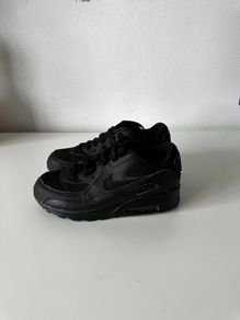 Kids black air max