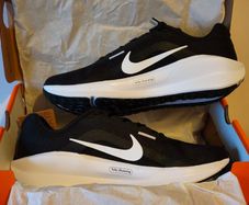 Nike Downshifter size 9 (44)