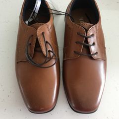 Boys brown leather shoes size 1 - New