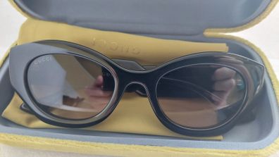 Gucci GG1553S-001 Sunglasses