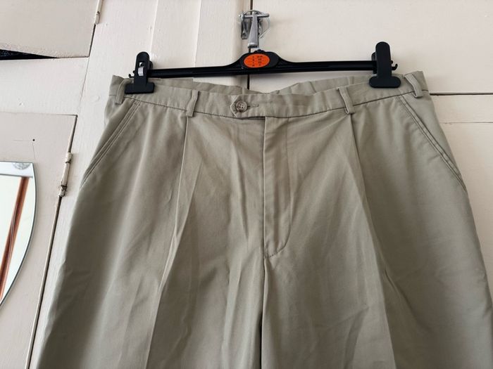 Cream mens trousers, Size L