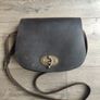 Artisan Unbranded Leather Saddle Bag Image 2