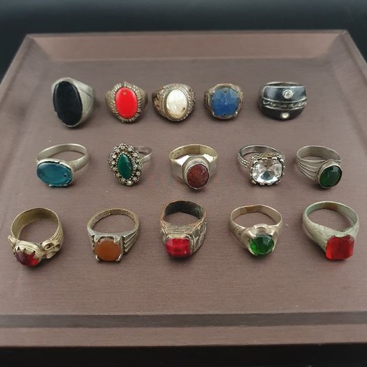 15 Antique Style Brass Rings Mixed Glass & Stone Ring Collection