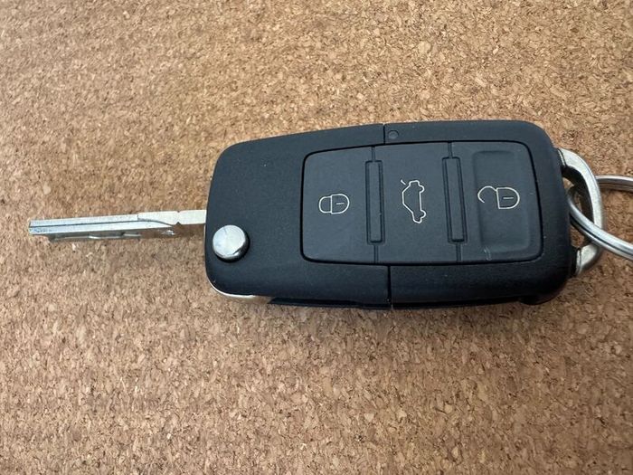 VW Key Fob 3 buttons