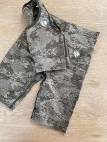 Women's best set