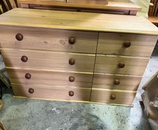 Chest of drawers