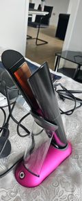 Dyson straightener