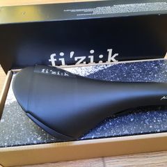 Fizik Aliante R5 K:ium Black Edition