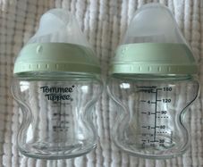 Tommee Tippee natural start glass baby bottles x2