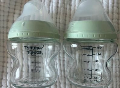Tommee Tippee natural start glass baby bottles x2
