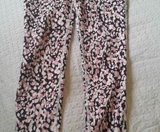 Dunnes Girl's Pink Leopard Print leggings Age 10-11
