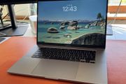 Apple MacBook Pro 16-inch 2020 Intel i7 16GB 500SSD A2141 Touch Bar - Radeon Pro