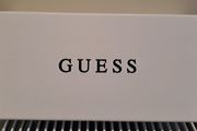 Empty Guess gift box