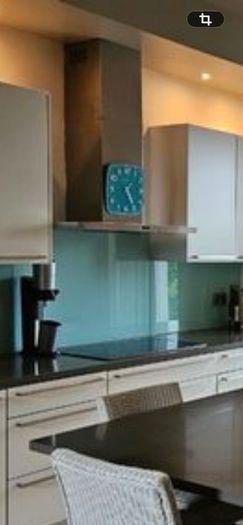 extractor fan -free