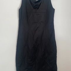 Sarah Pacini black sleeveless dress