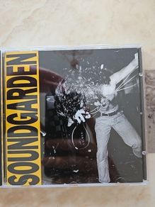 Soundgarden CD - Louder Than Love