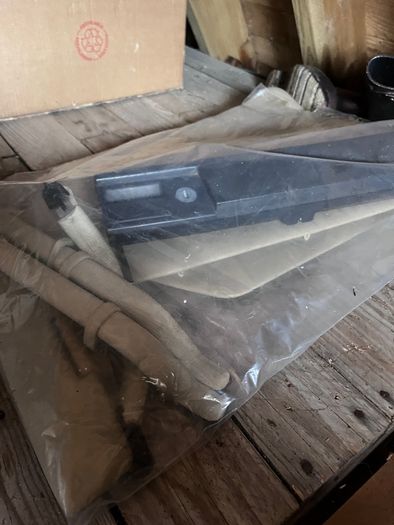 Mercedes  CE W124 Cream Leather seats