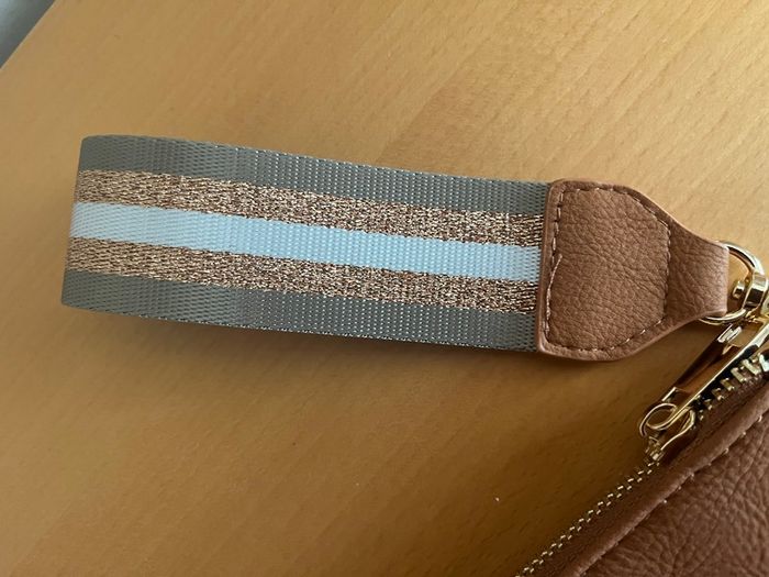 BNWT KAISER STYLE ladies tan purse & card holder