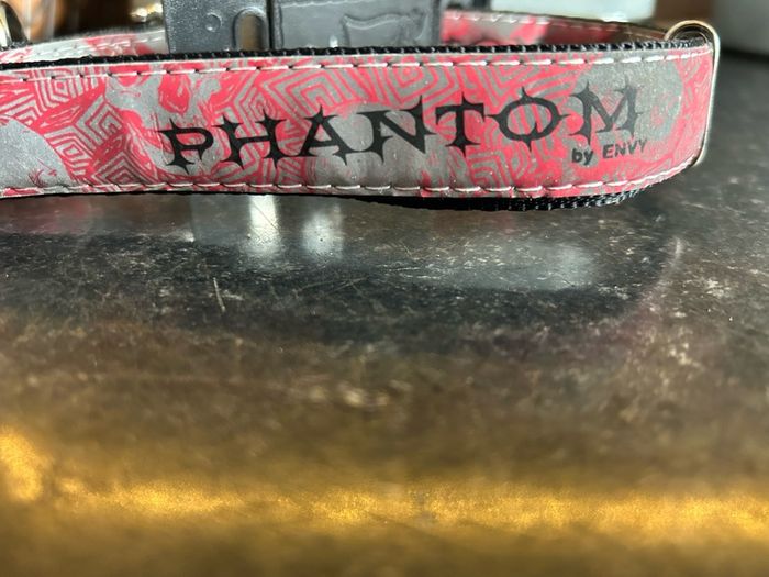 Envy Phantom Dog collar