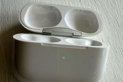 AirPods pro Charging Case Only Model A2190
