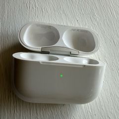 AirPods pro Charging Case Only Model A2190