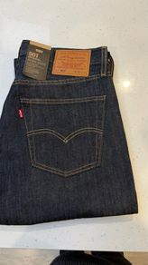 Levi's 501 - 33W x 32L - original - brand new with tags