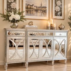 Mirrored elegant sideboard