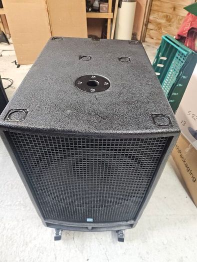 KME 15in bass bin