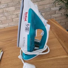 Tefal steam iron