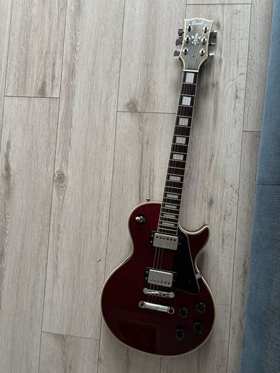 Red Pearl guitar