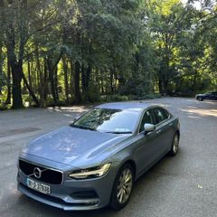 Volvo S90 2.0 4D Auto 2018