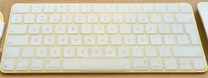 Apple Magic Keyboard (A3118) - with Touch ID - for Mac Models Silicon (QWERTY English) Yellow / Gold (Original/ Brand New)