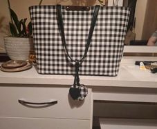 Guess Tote Bag
