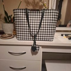 Guess Tote Bag