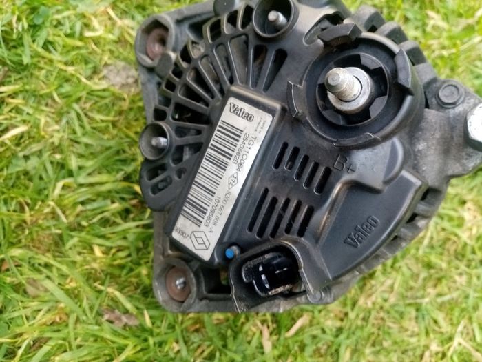 nissan tiida alternator