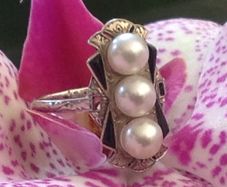 Antique Art Deco 14 Carat White Gold Akoyia Pearl Ring