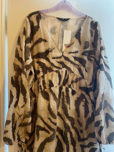 Decluttering Sale  Everything Must Go!