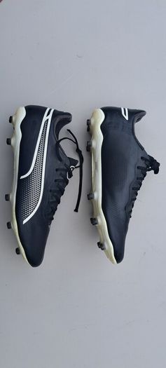 Puma King football boots 7.5