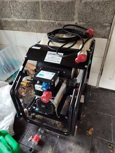 Maxflow 15 kVA Three-Phase Generator  Honda GX690