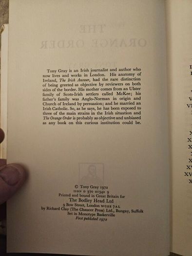 The Orange Order. By Tony Gray. First Edition Hardback With Dustjacket In Good Condition.  See Photos For Same.