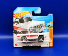Hot Wheels '75 Chevy Blazer Custom, new.