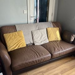 3 seater & 2 seater couches for sale